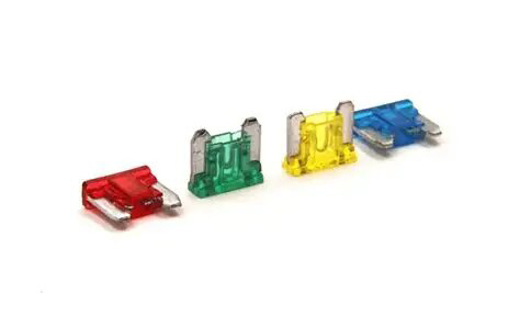Step-by-Step Guide to Automotive Fuse Replacement