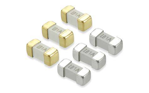 Universal Fit Automotive Current Fuses for Versatile Vehicle Protection