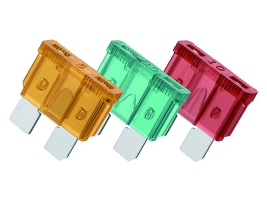 High-Vibration-Resistant Auto Fuses Engineered for Diesel Vehicle Applications